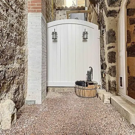 Maison Atypique - Centre Historique - Puy En Velay Ferienhaus
